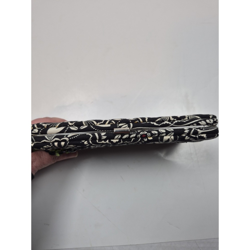 Vera Bradley Opera Wallet Retired Barcelona Floral Quilted Metal Frame Black NWT - Picture 3 of 14